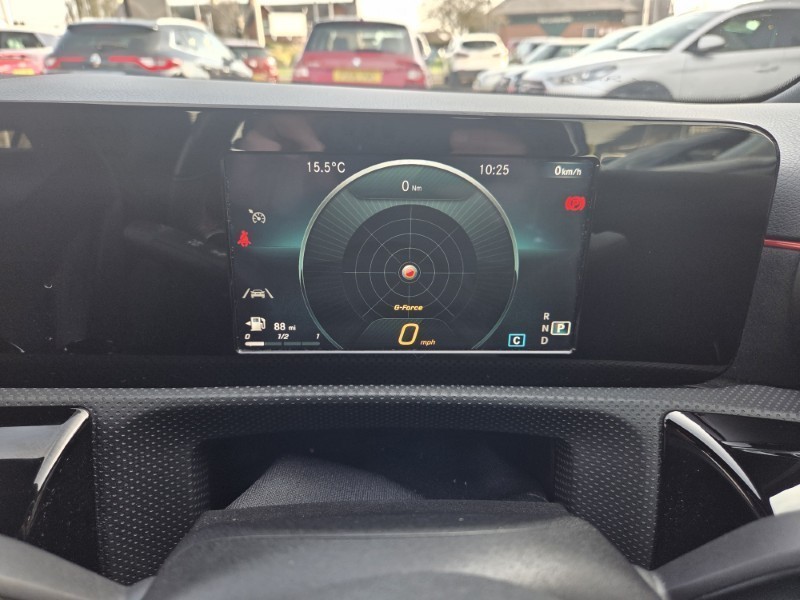 2019 (19) MERCEDES-BENZ A CLASS A200 AMG Line 5dr Auto 5249402