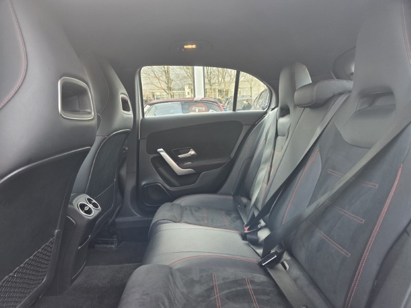 2019 (19) MERCEDES-BENZ A CLASS A200 AMG Line 5dr Auto 5249385