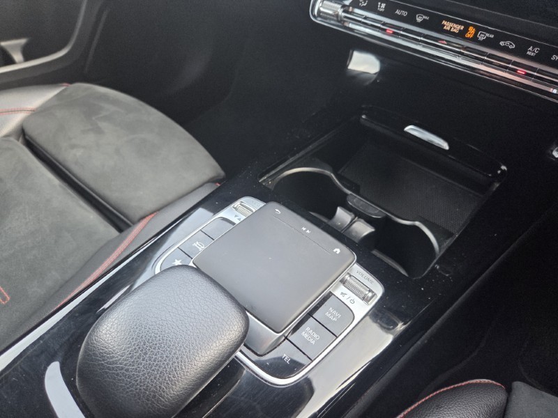 2019 (19) MERCEDES-BENZ A CLASS A200 AMG Line 5dr Auto 5249400