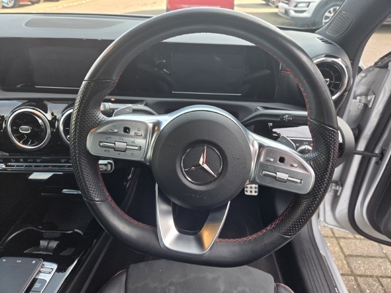 2019 (19) MERCEDES-BENZ A CLASS A200 AMG Line 5dr Auto 5249394