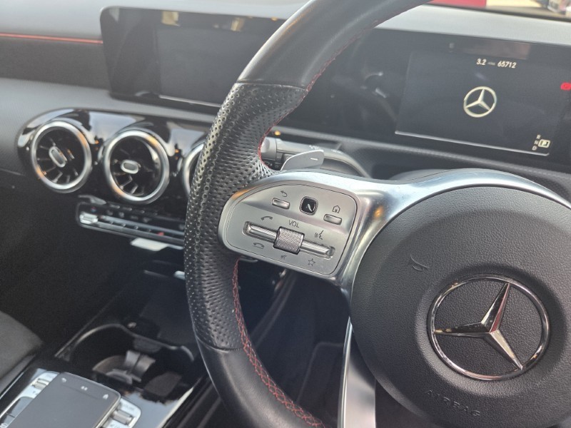 2019 (19) MERCEDES-BENZ A CLASS A200 AMG Line 5dr Auto 5249392