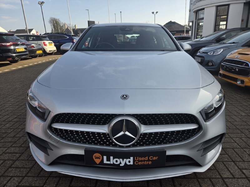 2019 (19) MERCEDES-BENZ A CLASS A200 AMG Line 5dr Auto 5249373