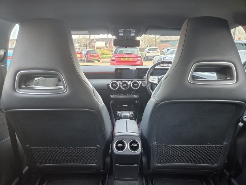 2019 (19) MERCEDES-BENZ A CLASS A200 AMG Line 5dr Auto 5249382