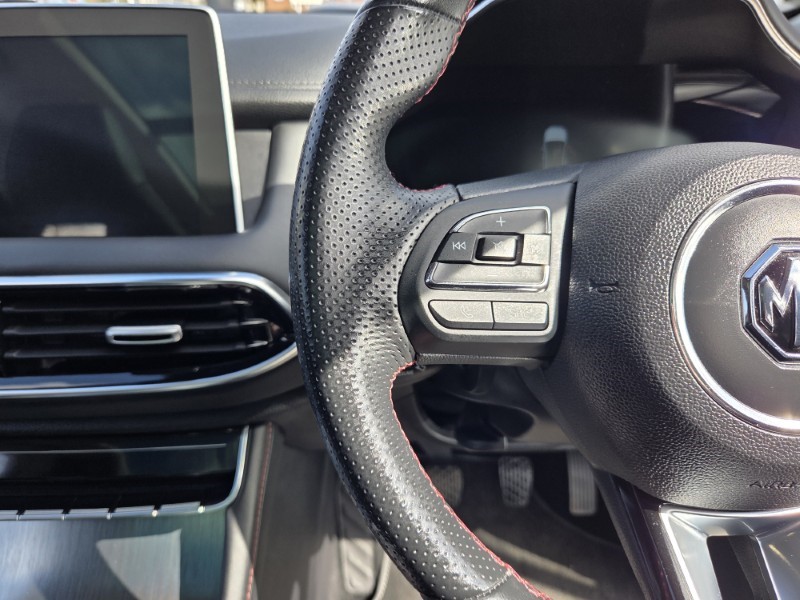 2022 (22) MG MOTOR UK HS 1.5 T-GDI Exclusive 5dr 5257143