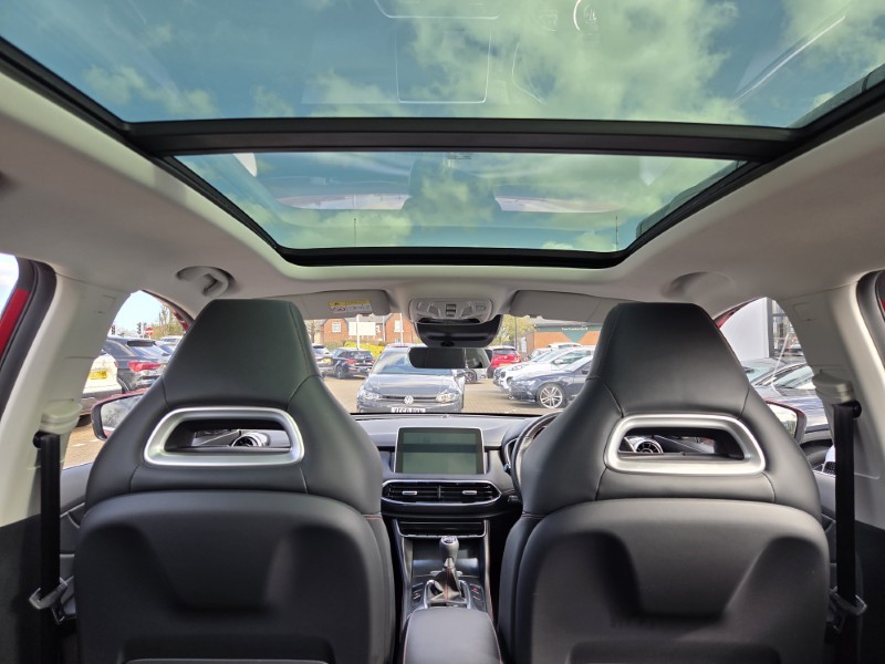 2022 (22) MG MOTOR UK HS 1.5 T-GDI Exclusive 5dr 5257132