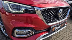 2022 (22) MG MOTOR UK HS 1.5 T-GDI Exclusive 5dr 5257125