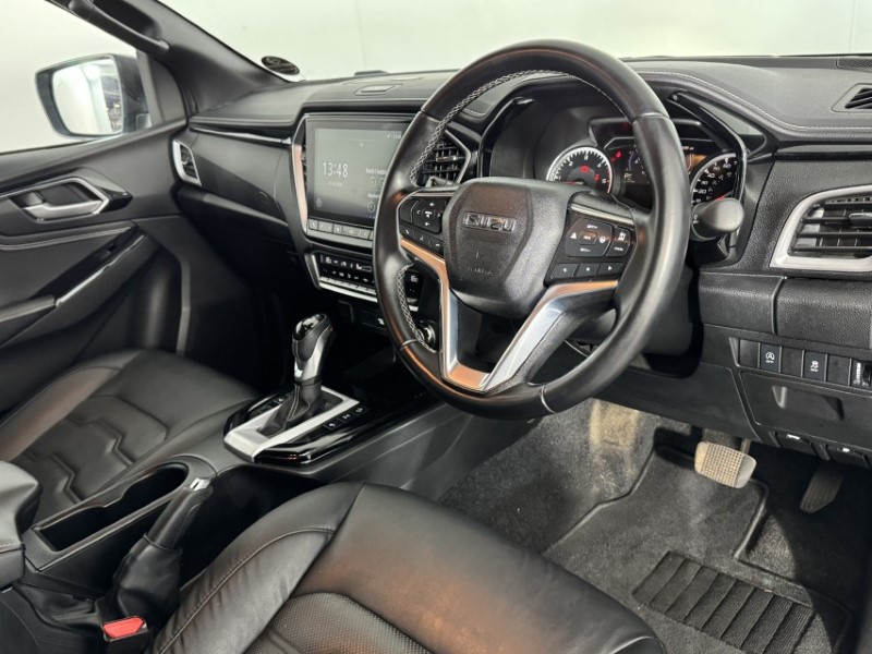 2023 (23) ISUZU COMMERCIAL D-MAX 1.9 V-Cross Double Cab 4x4 Auto 5249790