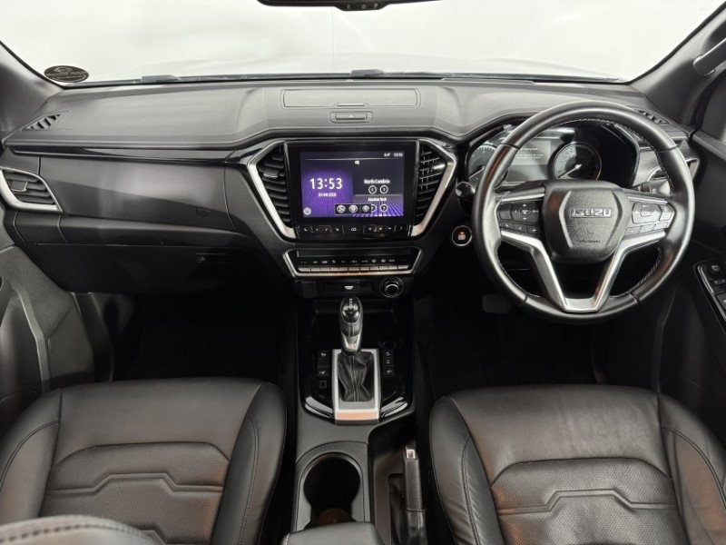 2023 (23) ISUZU COMMERCIAL D-MAX 1.9 V-Cross Double Cab 4x4 Auto 5249823