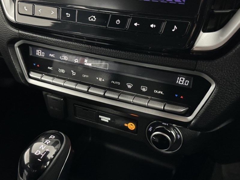 2023 (23) ISUZU COMMERCIAL D-MAX 1.9 V-Cross Double Cab 4x4 Auto 5249778