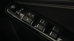 2023 (23) ISUZU COMMERCIAL D-MAX 1.9 V-Cross Double Cab 4x4 Auto 5249780