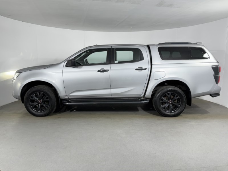 2023 (23) ISUZU COMMERCIAL D-MAX 1.9 V-Cross Double Cab 4x4 Auto 5249839