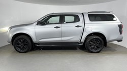 2023 (23) ISUZU COMMERCIAL D-MAX 1.9 V-Cross Double Cab 4x4 Auto 5249839