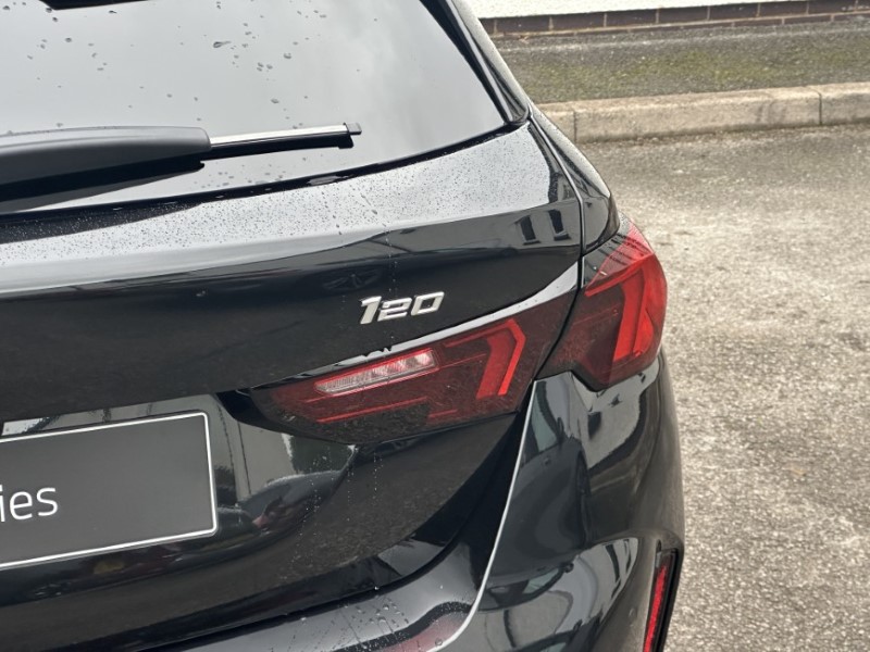  BMW 1 SERIES 120 M Sport 5dr Step Auto [Pro Pack] 4650556