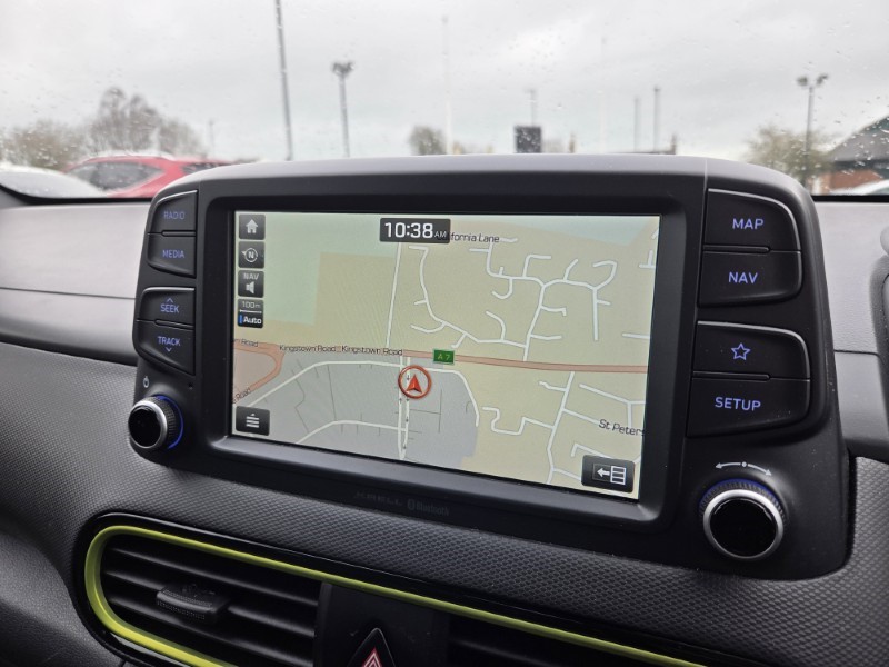 2019 (19) HYUNDAI KONA 1.0T GDi Blue Drive Premium SE 5dr 5263743