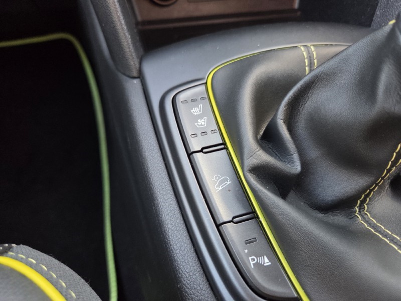 2019 (19) HYUNDAI KONA 1.0T GDi Blue Drive Premium SE 5dr 5263757