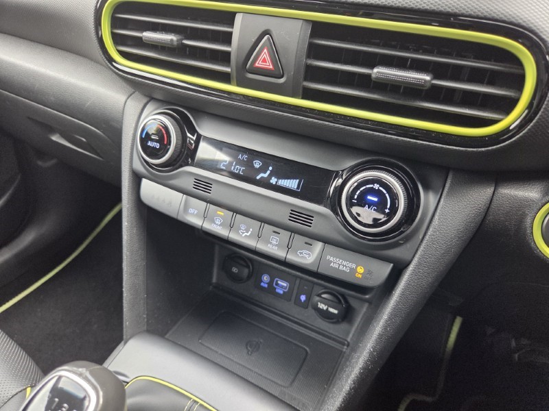 2019 (19) HYUNDAI KONA 1.0T GDi Blue Drive Premium SE 5dr 5263740