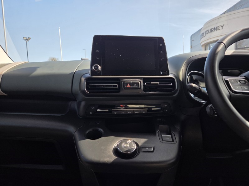 2022 (22) CITROEN BERLINGO 1.2 PureTech 130 Flair XTR M 5dr EAT8 5261588