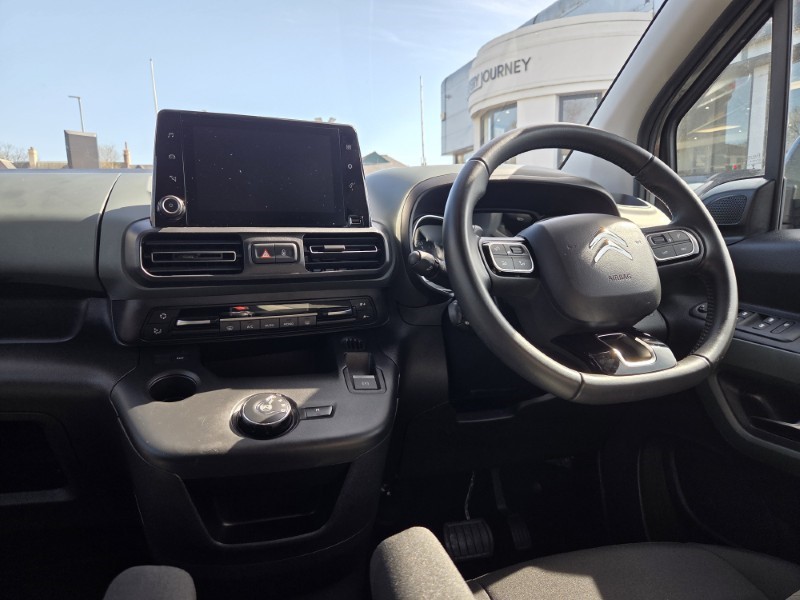 2022 (22) CITROEN BERLINGO 1.2 PureTech 130 Flair XTR M 5dr EAT8 5261587