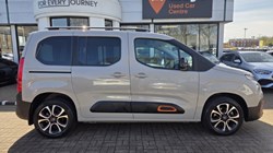 2022 (22) CITROEN BERLINGO 1.2 PureTech 130 Flair XTR M 5dr EAT8 5261566
