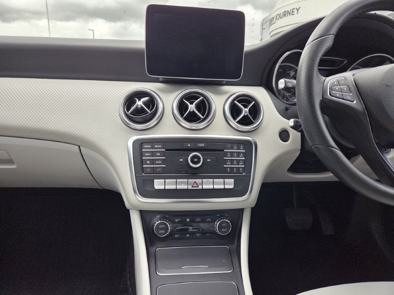 2016 (66) MERCEDES-BENZ A CLASS A180d Sport 5dr Auto 5257941