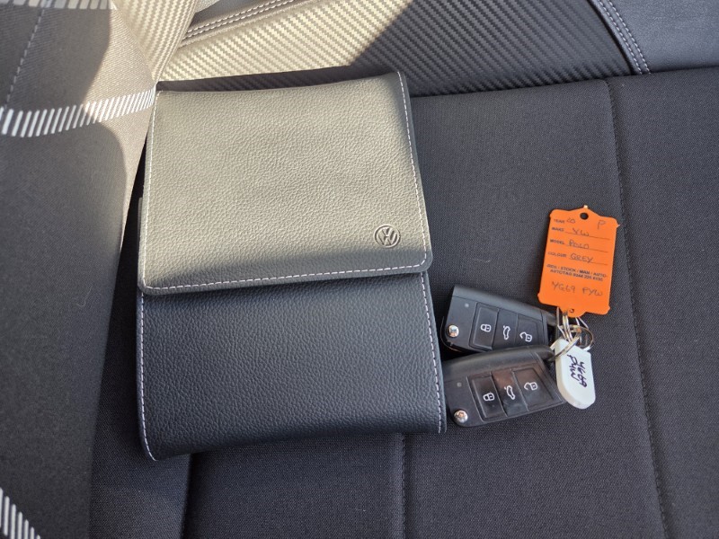 2020 (69) VOLKSWAGEN POLO 1.0 TSI 95 SE 5dr 5261881