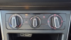 2020 (69) VOLKSWAGEN POLO 1.0 TSI 95 SE 5dr 5261875