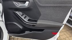 2020 (70) FORD PUMA 1.0 EcoBoost Titanium 5dr 5290231