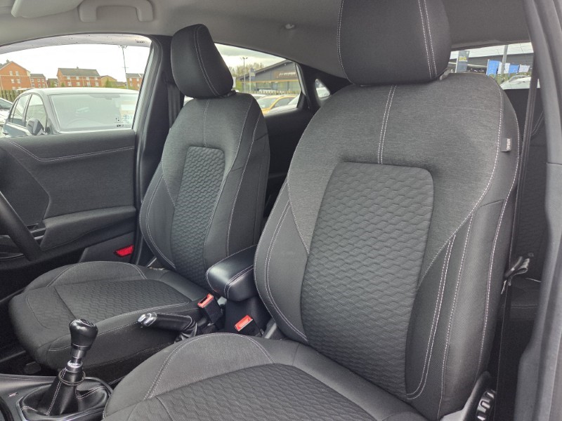 2020 (70) FORD PUMA 1.0 EcoBoost Titanium 5dr 5290229