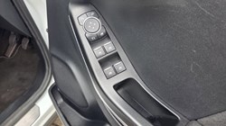 2020 (70) FORD PUMA 1.0 EcoBoost Titanium 5dr 5290232