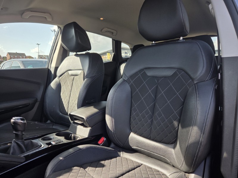 2019 (69) RENAULT KADJAR 1.3 TCE Iconic 5dr 5283302