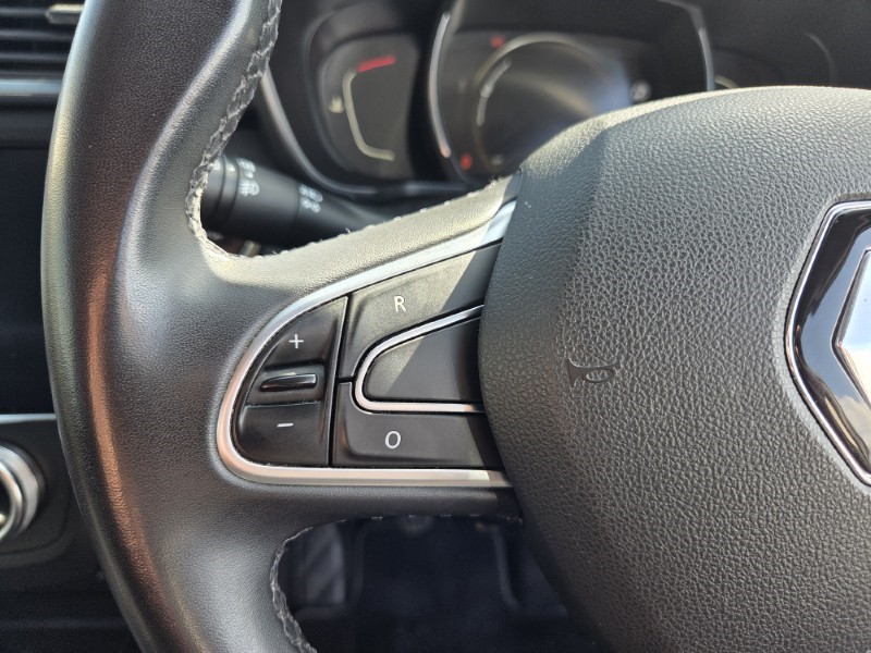 2019 (69) RENAULT KADJAR 1.3 TCE Iconic 5dr 5283306