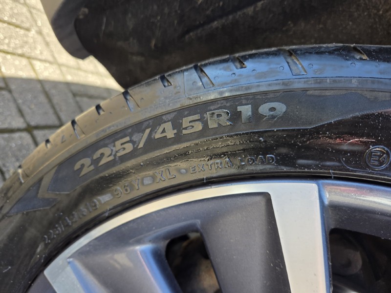 2019 (69) RENAULT KADJAR 1.3 TCE Iconic 5dr 5283279