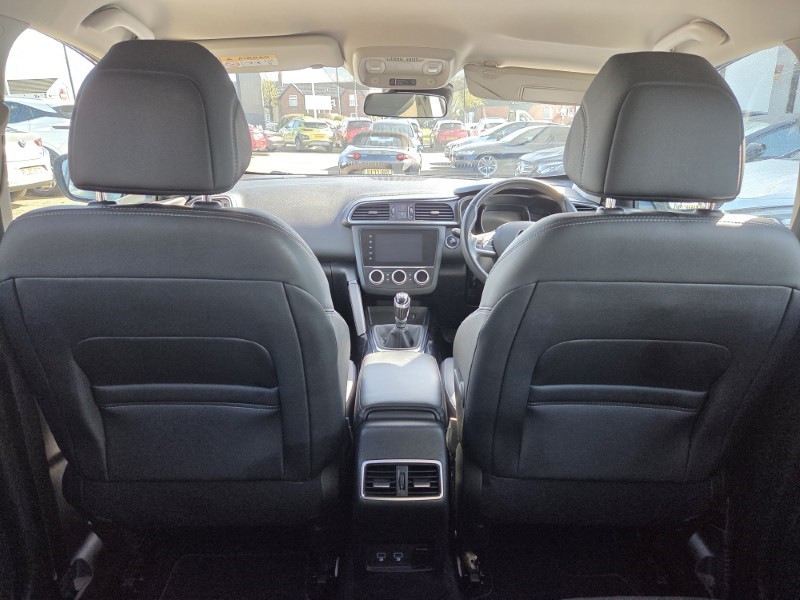 2019 (69) RENAULT KADJAR 1.3 TCE Iconic 5dr 5283293