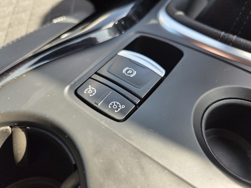 2019 (69) RENAULT KADJAR 1.3 TCE Iconic 5dr 5283318