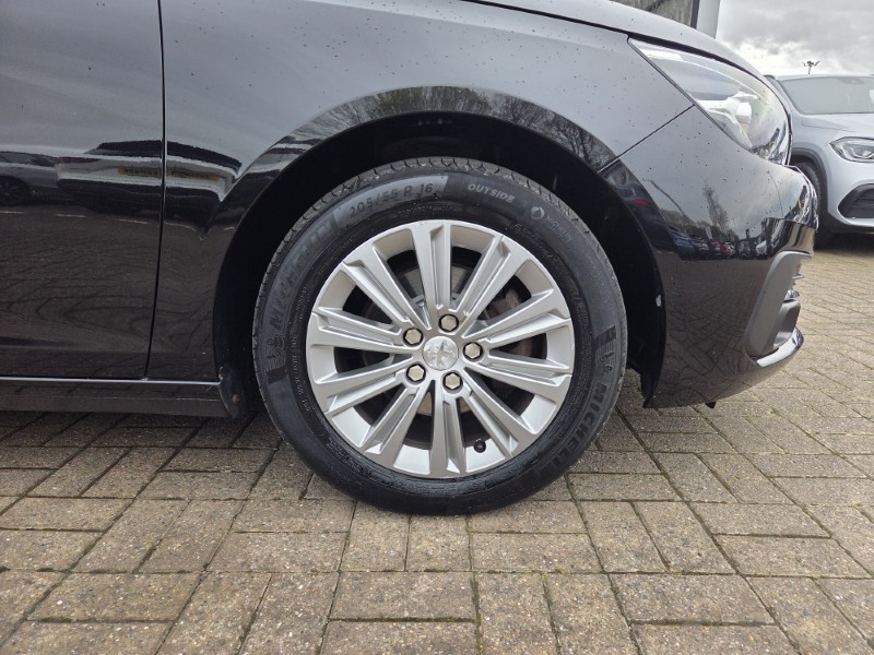 2020 (70) PEUGEOT 308 1.5 BlueHDi 130 Allure 5dr [Digital i-Cockpit] 5291349