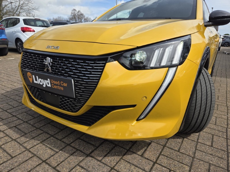 2020 (20) PEUGEOT 208 1.2 PureTech 100 GT Line 5dr EAT8 5280566
