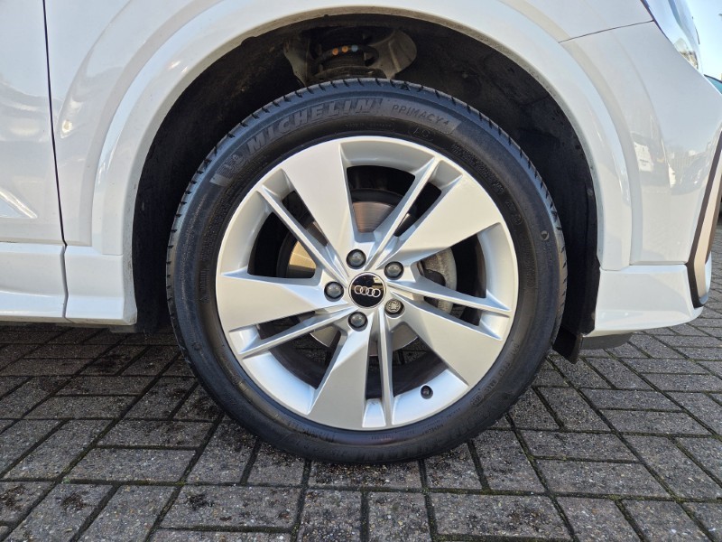 2022 (22) AUDI Q2 35 TFSI S Line 5dr S Tronic 5273651