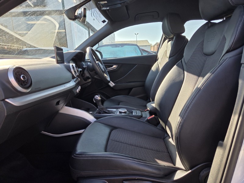 2022 (22) AUDI Q2 35 TFSI S Line 5dr S Tronic 5273675