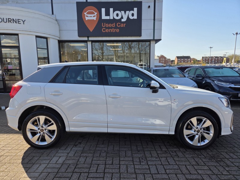 2022 (22) AUDI Q2 35 TFSI S Line 5dr S Tronic 5273650