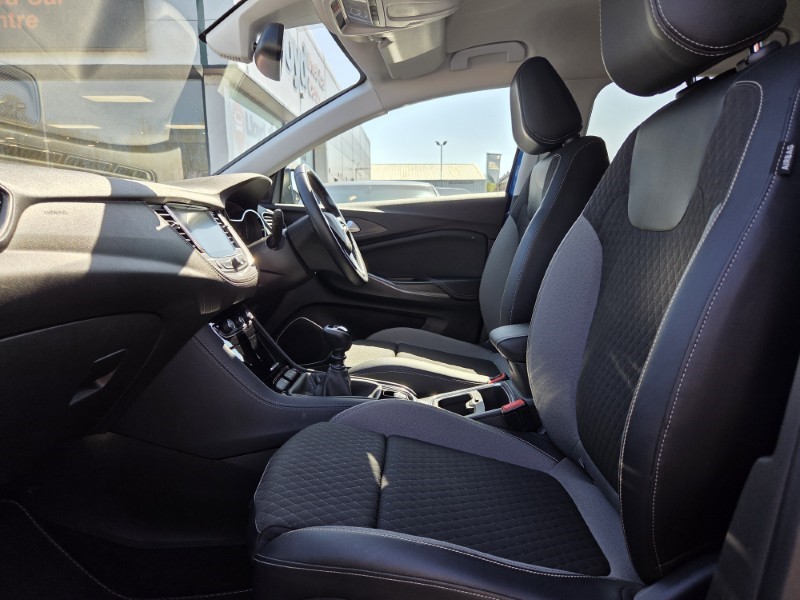 2020 (20) VAUXHALL GRANDLAND X 1.2 Turbo Griffin 5dr 5329548