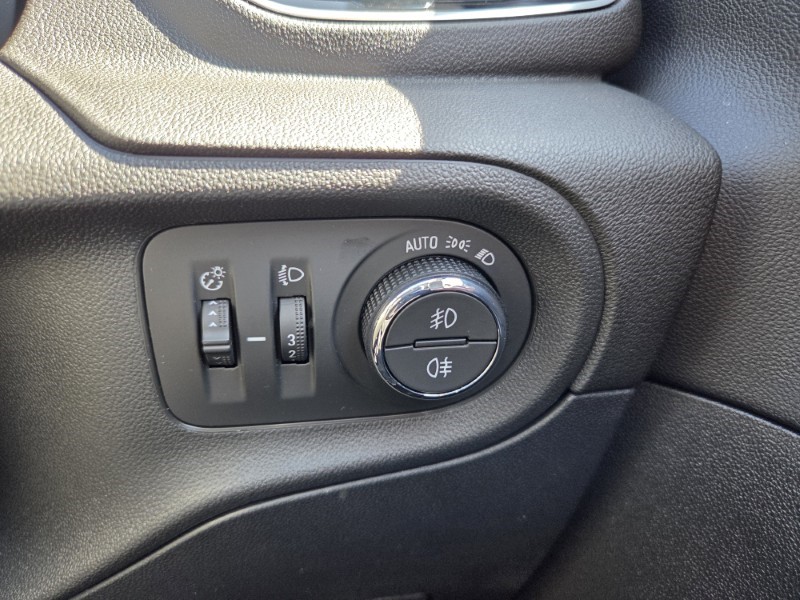 2020 (20) VAUXHALL GRANDLAND X 1.2 Turbo Griffin 5dr 5329564