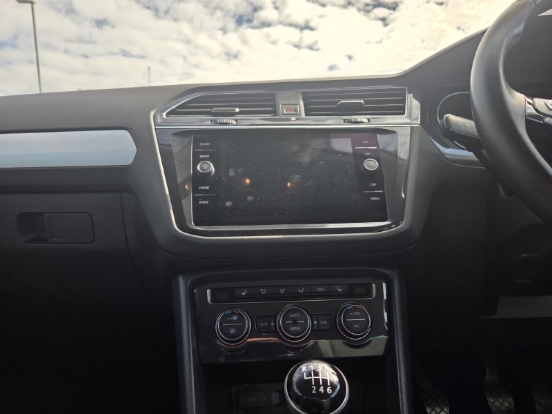 2019 (69) VOLKSWAGEN TIGUAN 2.0 TDi 150 Match 5dr 5310510