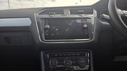 2019 (69) VOLKSWAGEN TIGUAN 2.0 TDi 150 Match 5dr 5310510