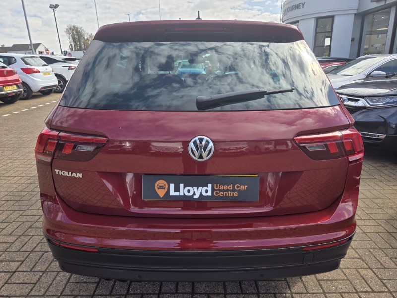 2019 (69) VOLKSWAGEN TIGUAN 2.0 TDi 150 Match 5dr 5310500
