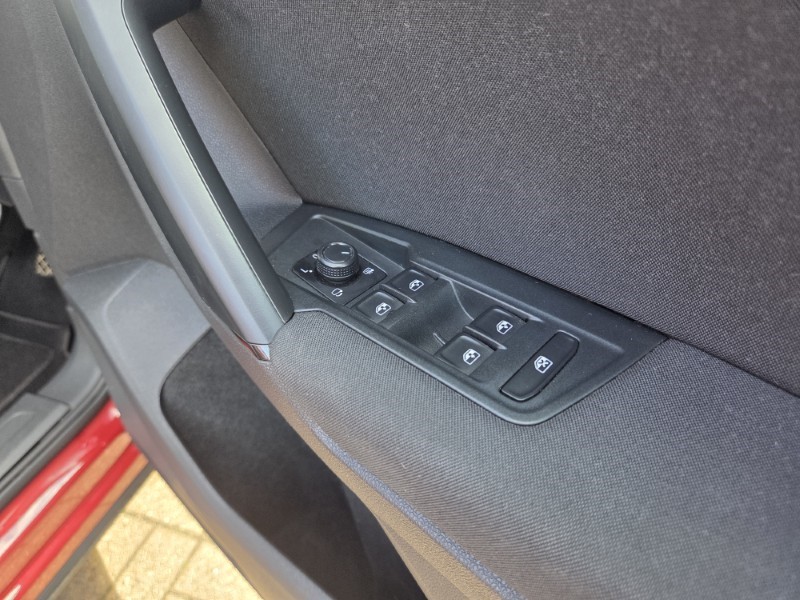 2019 (69) VOLKSWAGEN TIGUAN 2.0 TDi 150 Match 5dr 5310515