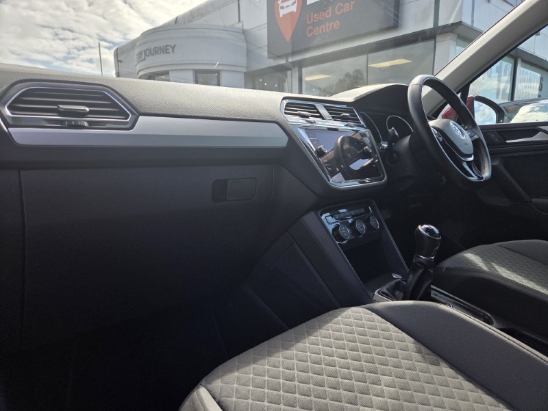 2019 (69) VOLKSWAGEN TIGUAN 2.0 TDi 150 Match 5dr 5310511