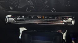 2020 (20) MERCEDES-BENZ A CLASS A200 AMG Line Premium 5dr 5280944