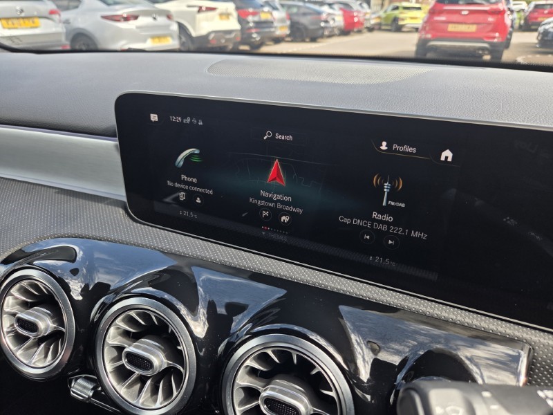 2020 (20) MERCEDES-BENZ A CLASS A200 AMG Line Premium 5dr 5280945