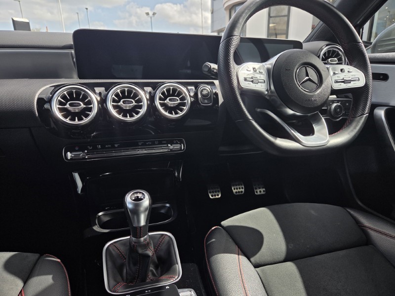 2020 (20) MERCEDES-BENZ A CLASS A200 AMG Line Premium 5dr 5280929
