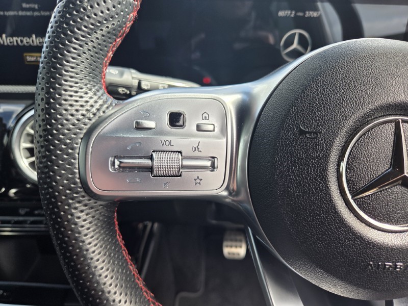 2020 (20) MERCEDES-BENZ A CLASS A200 AMG Line Premium 5dr 5280940